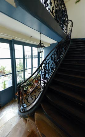 SERVICIO DE FABRICACI�N Y REPARACI�N DE ESCALERAS EN LAMINA 24 HORAS BATAN BOGOT�